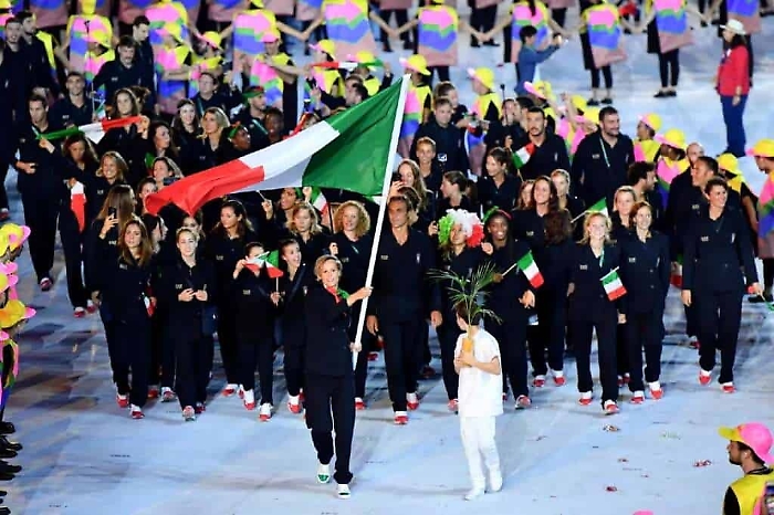 Olimpiadi, rischio Italia senza bandiera né inno