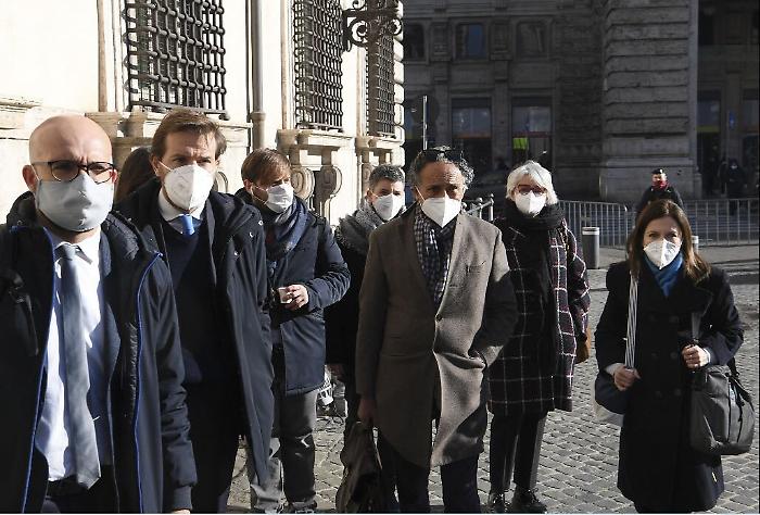 Gregoretti, tre avvocati agrigentini a Palazzo Chigi per il processo a Salvini: «Da ministro seguiva la linea dei porti chiusi, spingendosi molto oltre»
