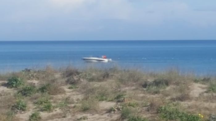 Vaccarizzo (Ct). Pesca con reti vicino la spiaggia