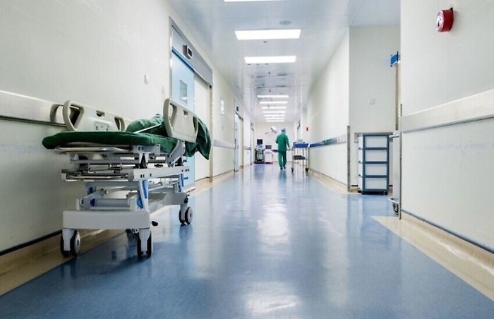 Abusa di una paziente, operatore sanitario arrestato ad Agrigento