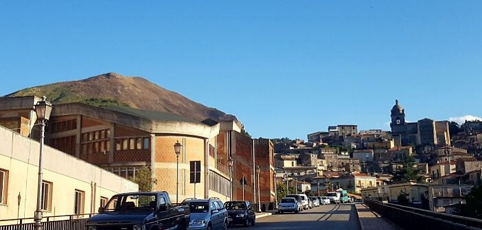 Covid fuori controllo, Tortorici diventa "zona rossa"