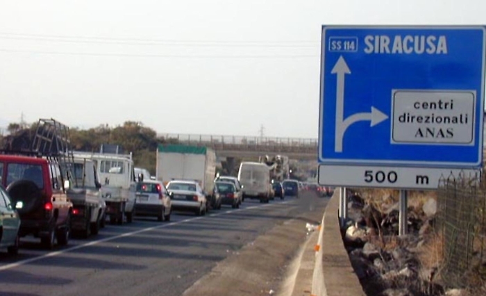 Catania, lunghe code sulla tangenziale per un incidente stradale