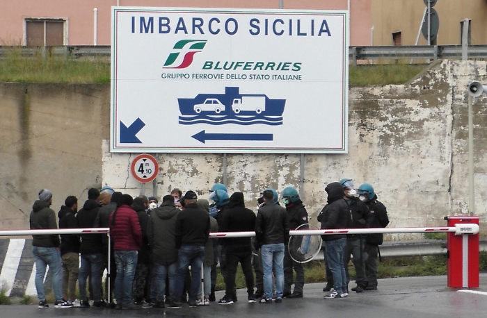 Divieto di mobilità tra Regioni fino al 27 marzo e monitoraggio anticipato: le nuove misure anti Covid