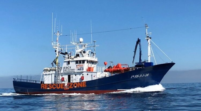 Augusta, 21 positivi al covid tra i 102 migranti arrivati sulla Aita Mari