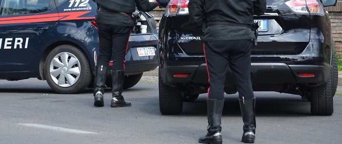 Vaccini, lunghe file all'ospedale di Marsala: scoppia il caos