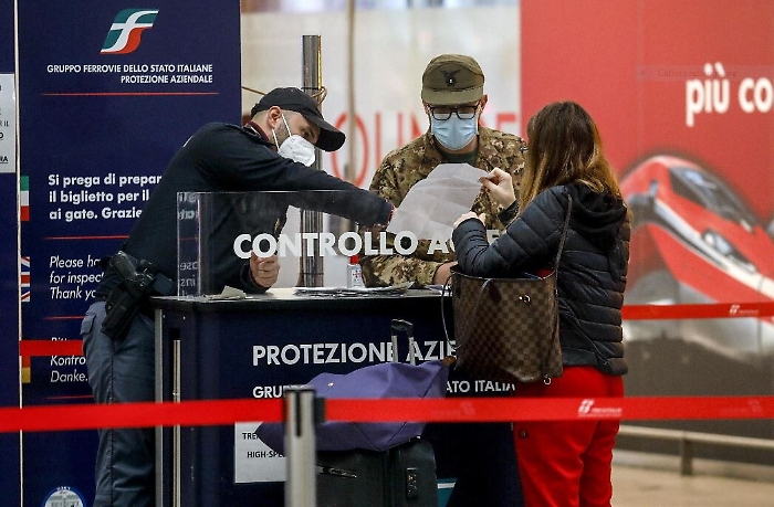 Pasqua blindata, ma a fine marzo riaprono cinema e teatri