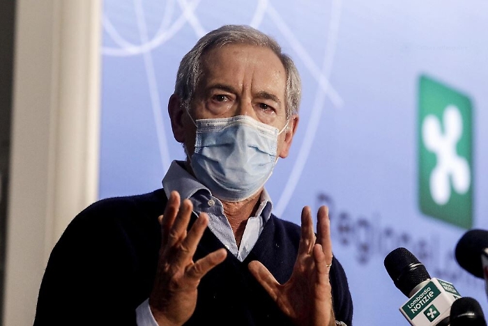 Bertolaso: «Le sole chiusure non bastano, serve vaccinare»