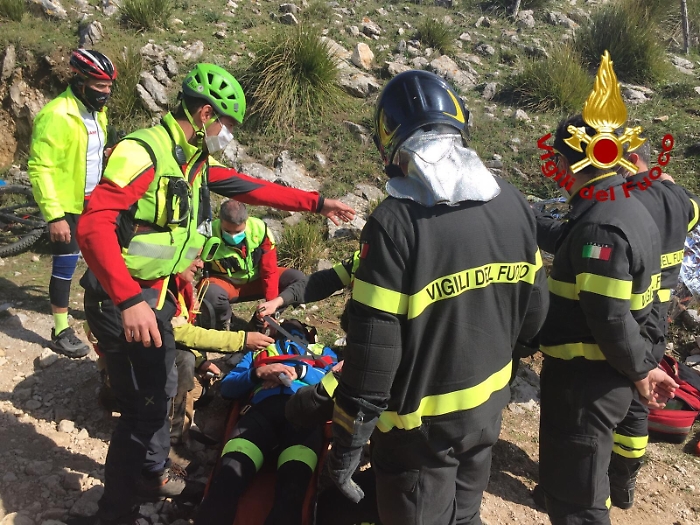 Palermo: soccorso ragazzo che praticava Mountain biking sul Monte Cuccio
