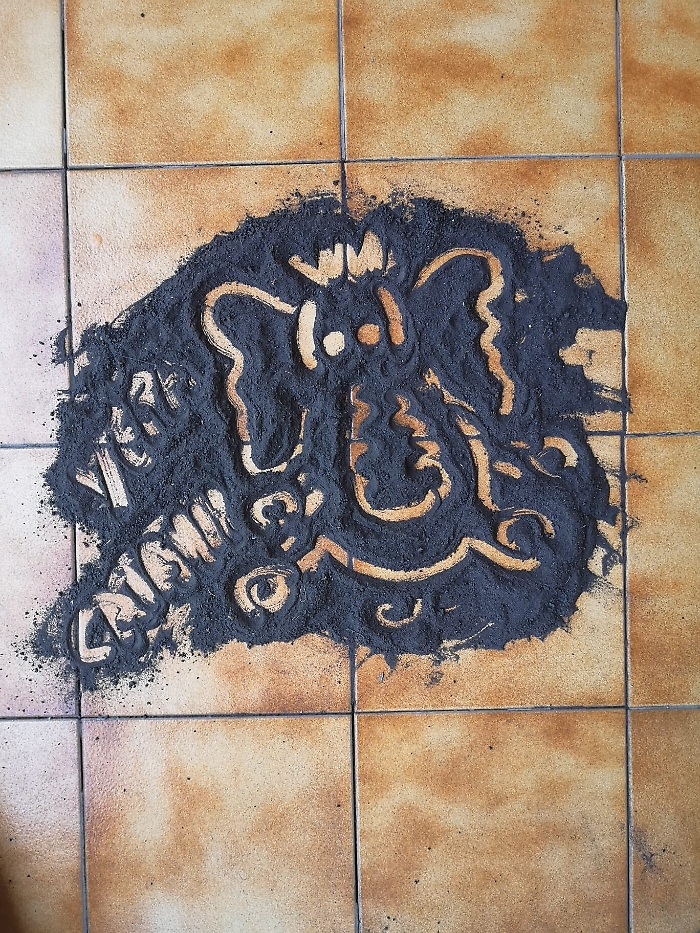 "Con la cenere dell'Etna ho fatto u liotru di Catania"