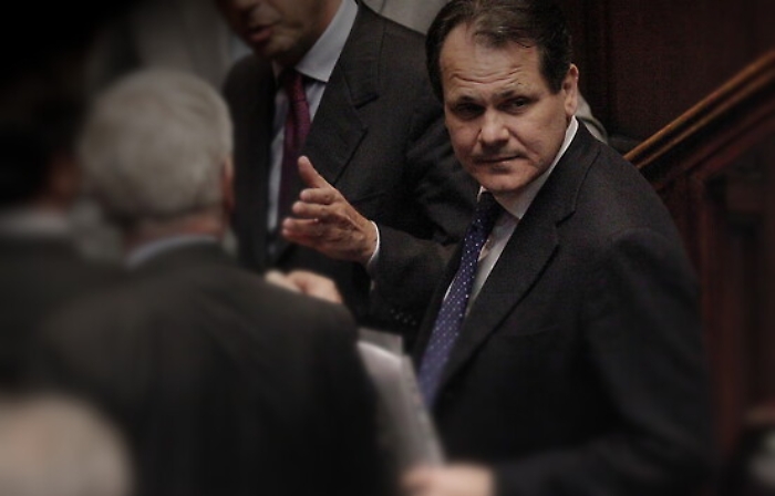 Inchiesta su fornitura di 5 milioni di mascherine Ffp2: indagato Saverio Romano