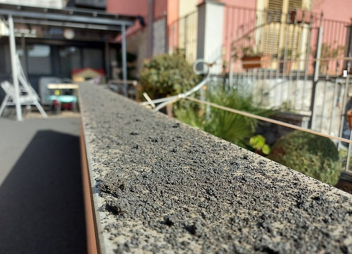 Cenere dell'Etna, Musumeci: «Chiederemo a Iss se sprigiona polveri nocive»