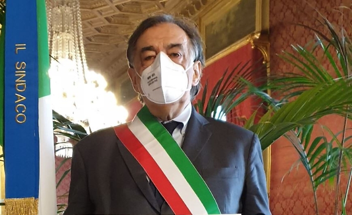 Covid, a Palermo divieti per auto e pedoni in una ordinanza del sindaco Orlando