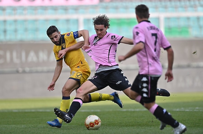Foto da Twitter (Palermo F.C. - @PalermoOfficial)