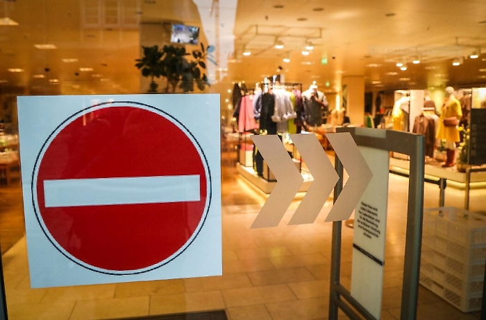 Tutta l'Italia (Sicilia compresa) zona rossa per accelerare sui vaccini