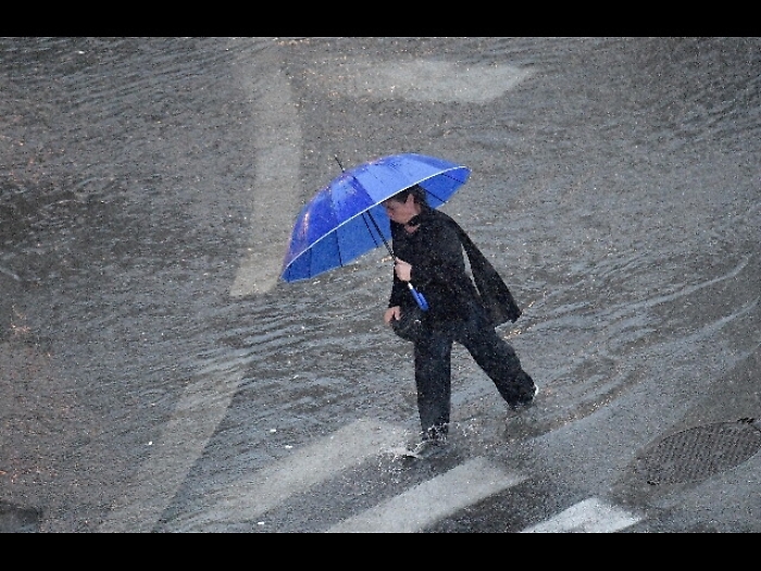 Allerta meteo in 11 regioni, c'è anche la Sicilia