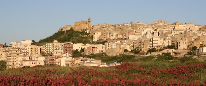 Covid, altre due zone rosse in Sicilia: lockdown a Sambuca e Mezzojuso