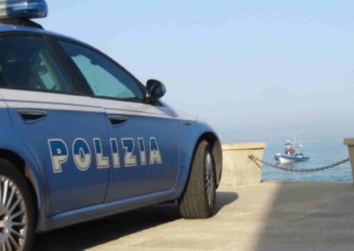 Botte da orbi tra due donne: interviene la Polizia