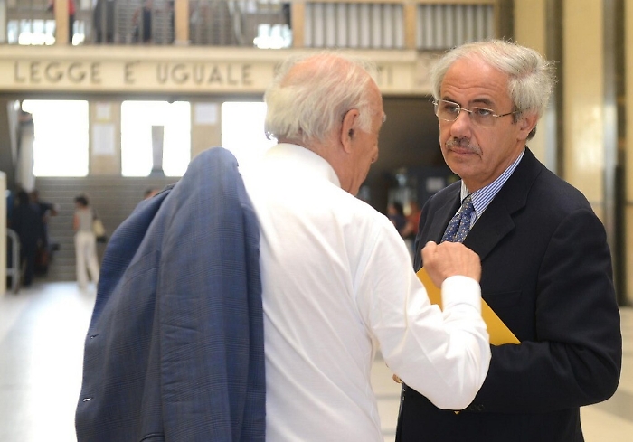 Mafia: al via il nuovo processo a Lombardo ma c'è subito un rinvio