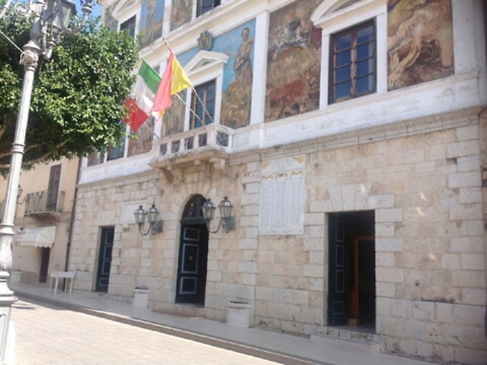 Campobello di Licata, arrestato geometra del Comune mentre intascava una tangente