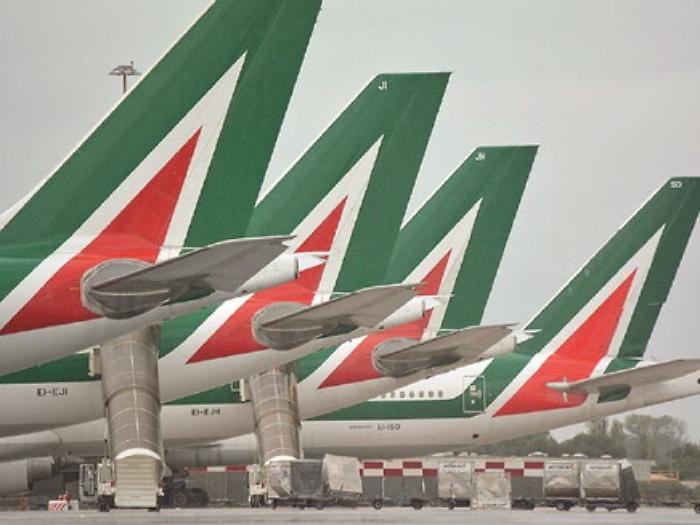 Caro-voli, il &ldquo;vaccino&rdquo; per i siciliani non si trova 
E riprende quota l&rsquo;idea della low cost regionale