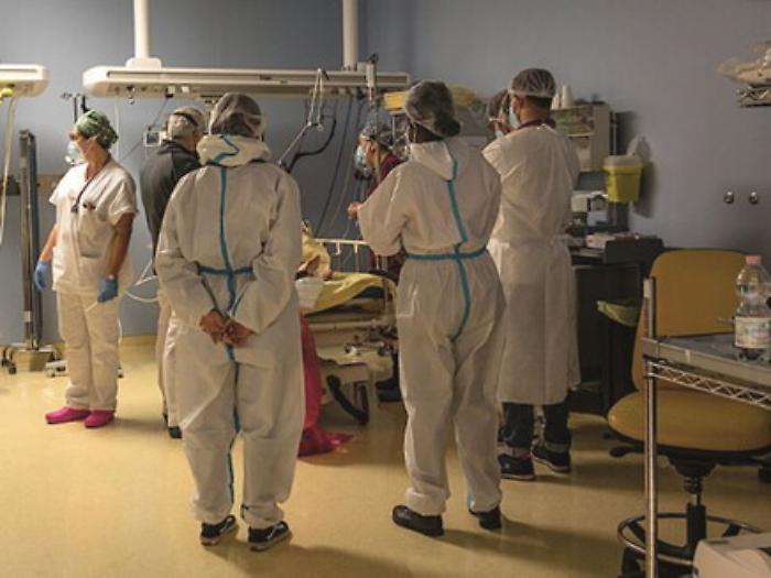 Rianimazioni, fino a quando resisterà l’ultima “trincea” della Sicilia?