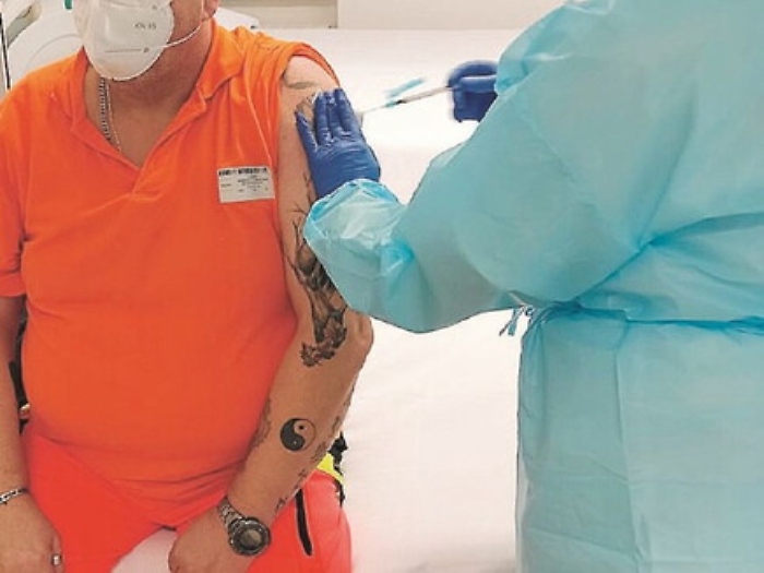 Vaccini, lista anti -“furbetti” della Regione ma c’è l’Sos per la seconda dose