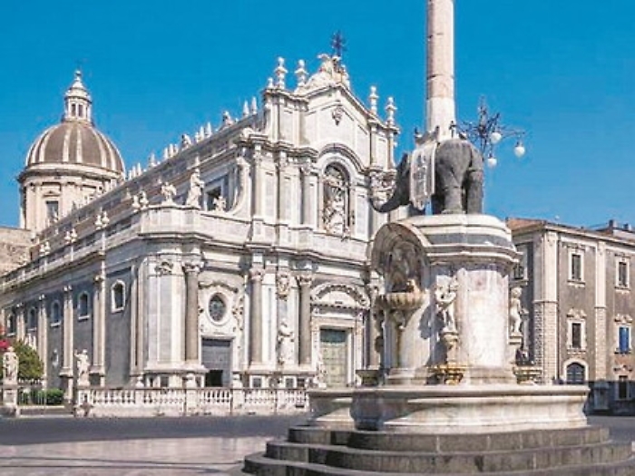 Sul sito La Sicilia.it immagini, racconti e voci della Festa di Sant'Agata