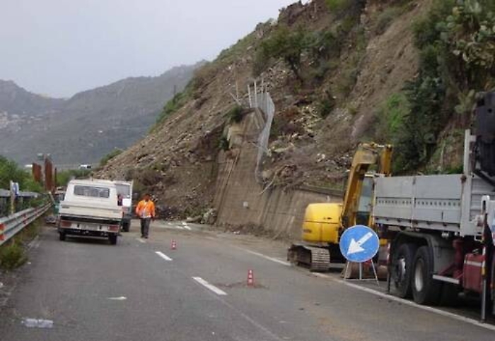 Autostrada A18, ok del ministero a lavori per frana Letojanni