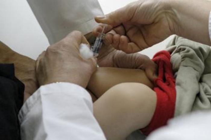 Vaccini: a Trento proposta sospensione obbligo, appello Sip a passo indietro