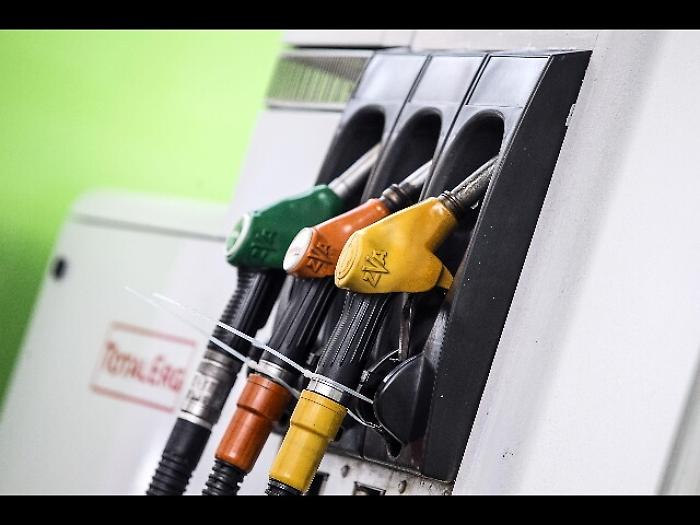 Sciopero dei benzinai, fino a venerdì distributori chiusi