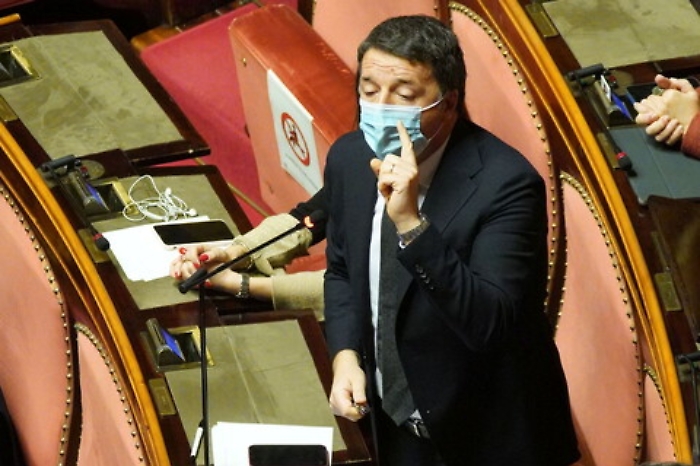 Renzi "Se Conte va in aula fa un errore"
