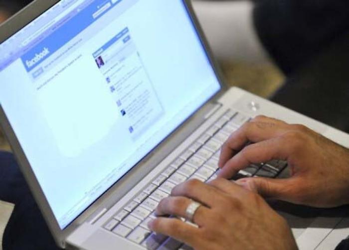 Marsala, propone mozione di censura a Salvini, consigliera sommersa di insulti nei social