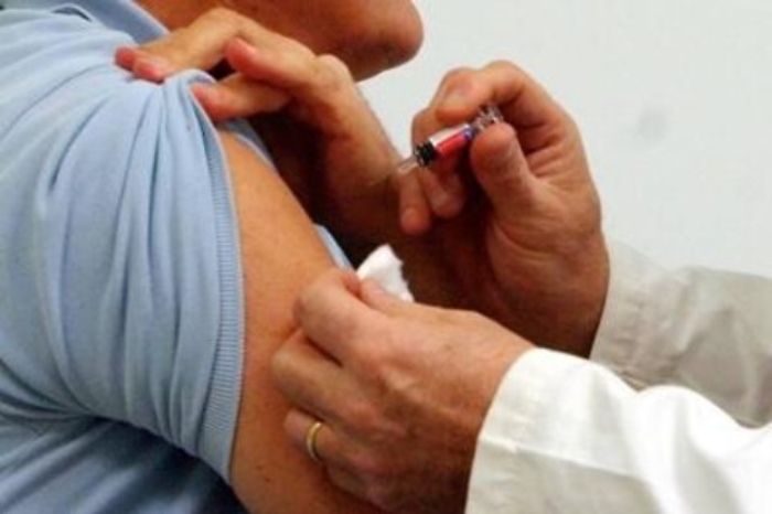 Offrire il vaccino anti-morbillo anche agli adulti, ipotesi da studio italiano
