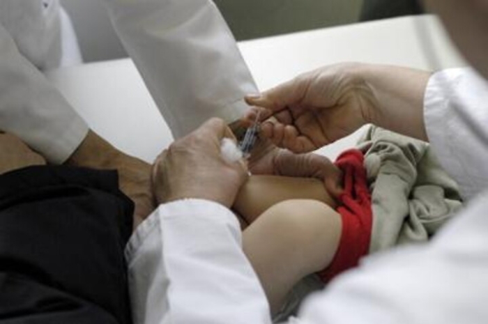 Vaccini: Via libera Cdm a decreto su obbligo a scuola