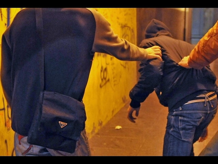 Coetaneo pestato, condannati minori