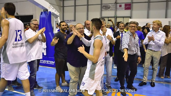 Fortitudo Basket, il futuro è a rischio
Moncada:  «Da solo non ce la faccio più»