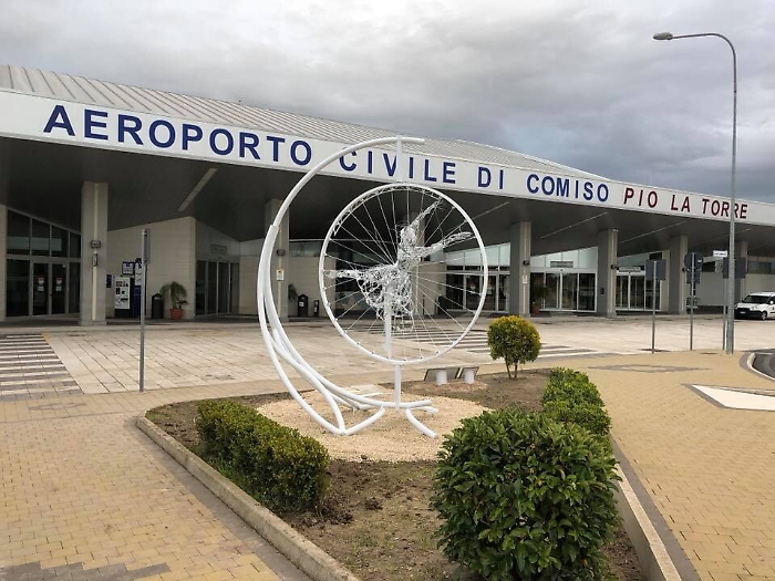 Aeroporto di Comiso &laquo;deserto&raquo;: quale futuro per lo scalo ragusano?