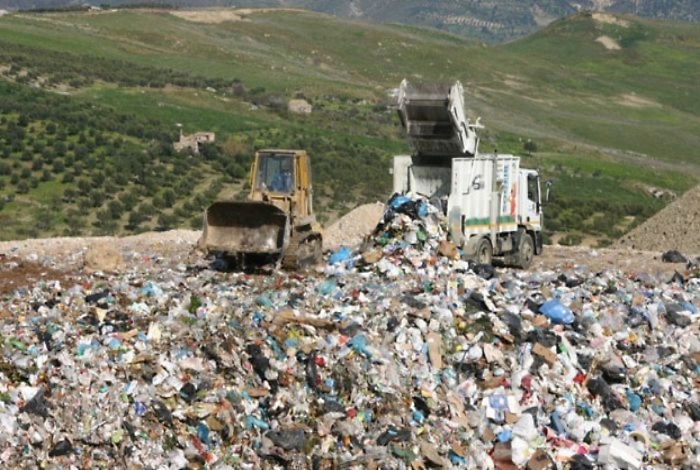 Emergenza rifiuti in Sicilia, la Regione riapre la discarica di Sciacca