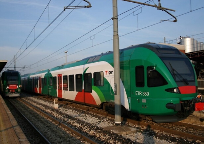 Fase 2 in Sicilia, da lunedì torna in servizio il 60% dei treni