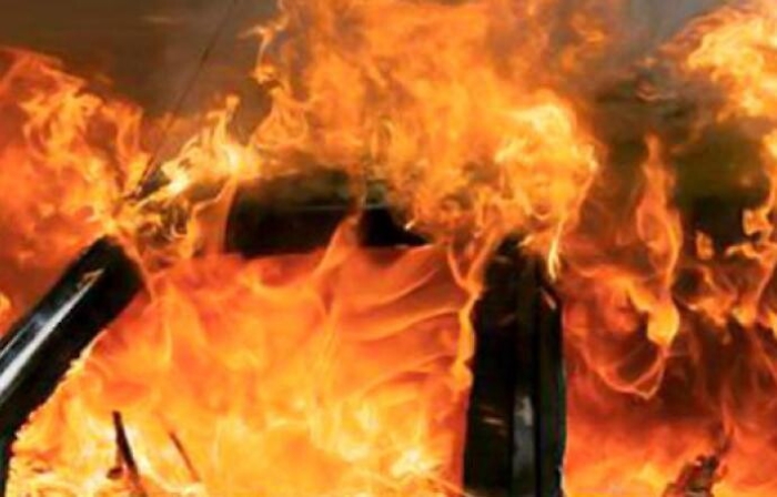 Rosolini, incendiata l'auto del presidente del Consiglio comunale