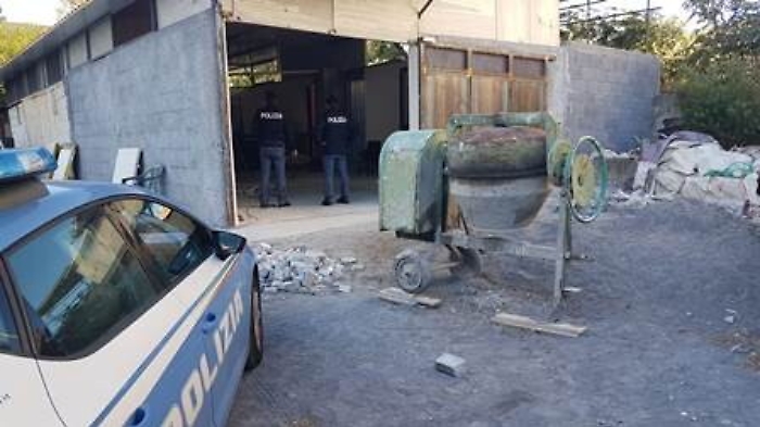 Catania, edificio abusivo in costruzione  in viale Grimaldi: scatta una denuncia