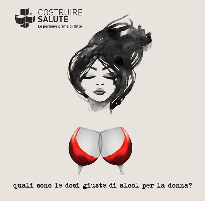 I bicchieri sembrano delle tette:  la campagna anti alcol è un caso. Poi la Regione decide di ritirarla