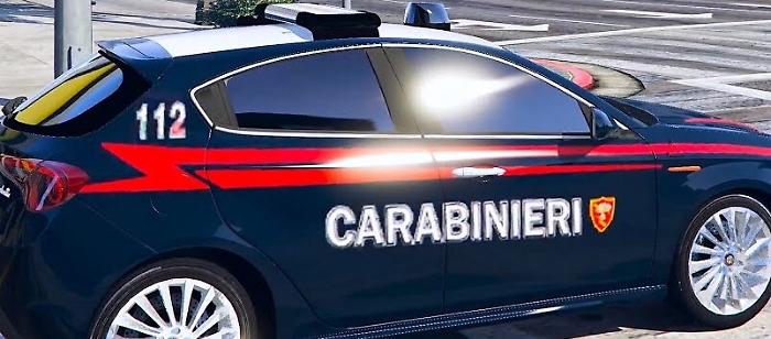 Mascalucia, minaccia madre per 100 euro: "Ti taglio la testa"