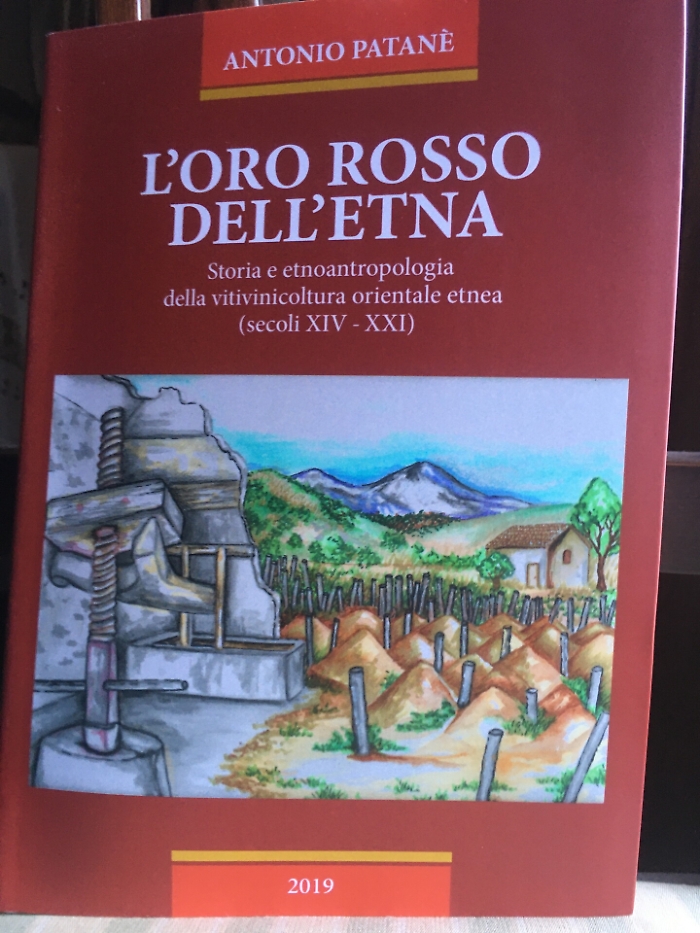 "L'Oro rosso dell'Etna", l'epopea della viticoltura nel libro dello storico Antonio Patanè