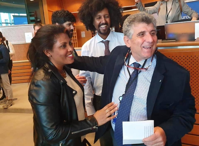 Pietro Bartolo e Kebrat, la migrante che era già stata data per morta