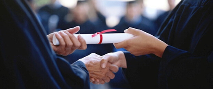 Ecco il bando per il premio di laurea 2020 della Fondazione DSE