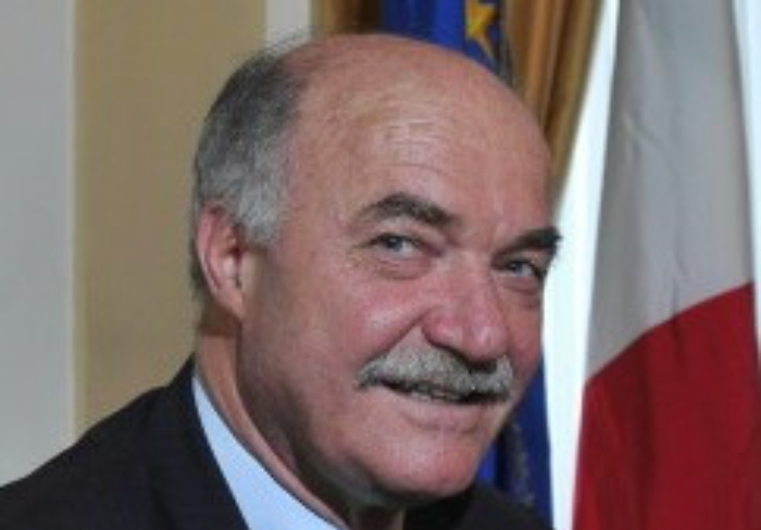 Priolo, sindaco Pippo Gianni assolto dall'accusa di abbandono di rifiuti tossici