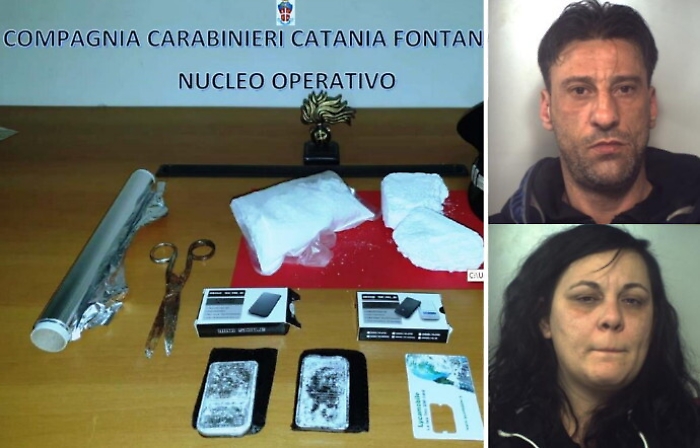 Catania: padre, madre e figlio arrestati al Villaggio Sant'Agata con mezzo kg di coca