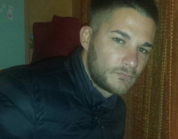 Agrigento, auto si schianta contro un muretto: un morto e tre feriti