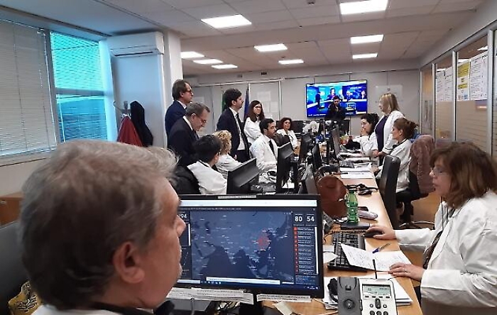 Coronavirus in Sicilia: 150 domande l'ora al numero verde, la Regione aumenta le linee telefoniche